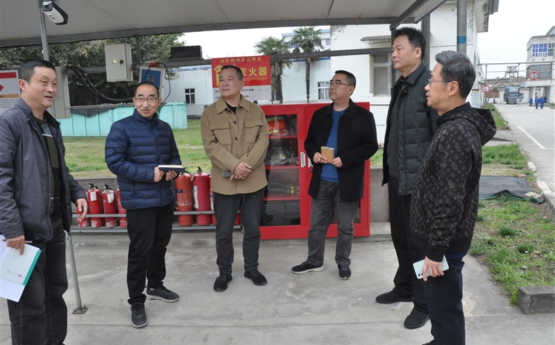 泰华堂制药开展清明节前安全检查