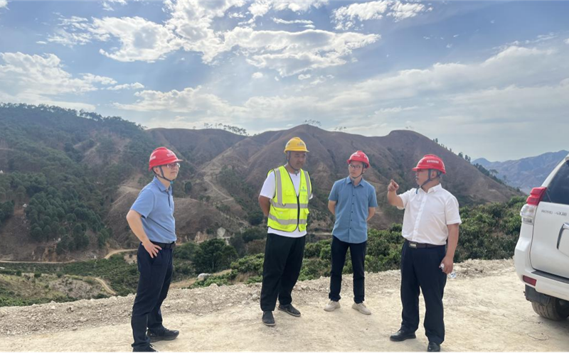 核西南建设集团领导到盐边项目检查指导工作