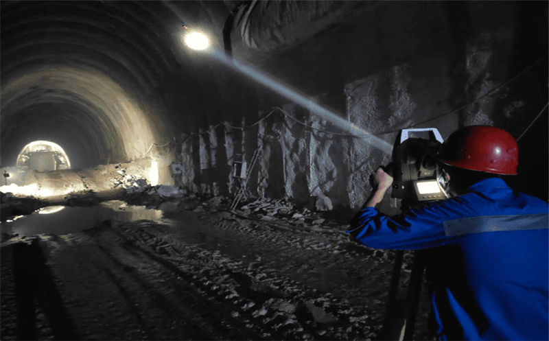 四川冶勘设计集团中老铁路老挝段重点控制工程——那科村隧道顺利贯通