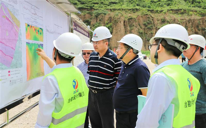 陈贵林赴陇南地热安博电竞项目开展“送清凉”慰问