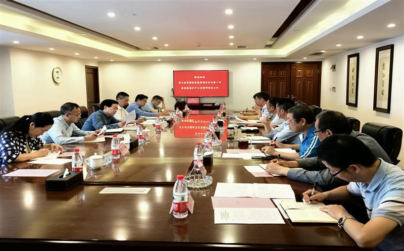 集团领导李仕荣一行赴金？？？？？蟛餮  