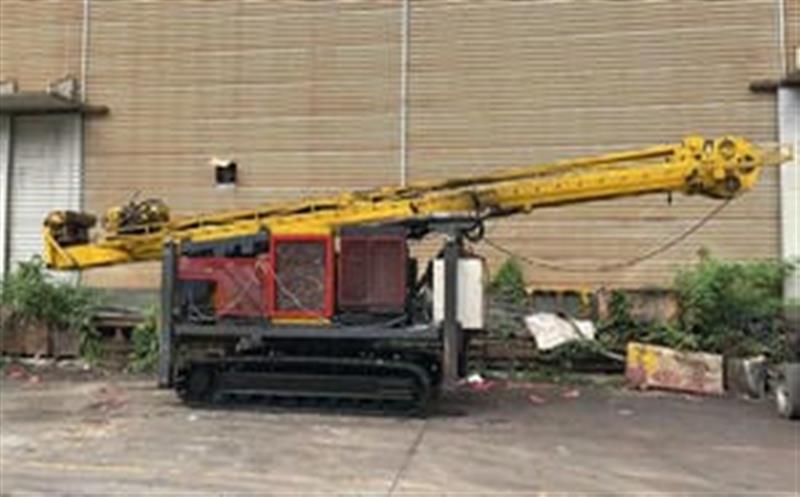 宏佳公司顺利完成钻机履带加装改造项目