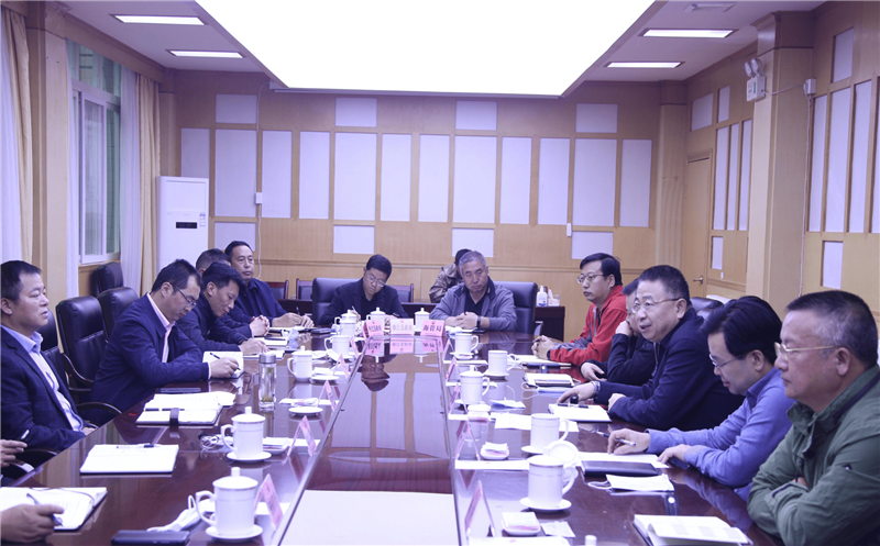 四川安博电竞与甘孜州政府对接灾后重建工作