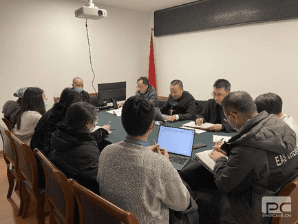 集团财务管理部党支部开展讲党课专题学习会