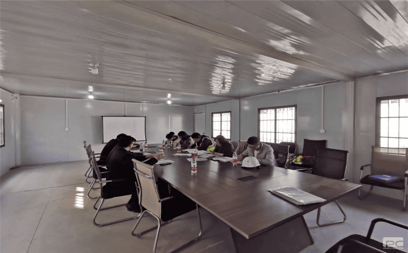 核西南建设集团陈建全检查指导新川科研办公、商业及配套设施项目安全生产工作