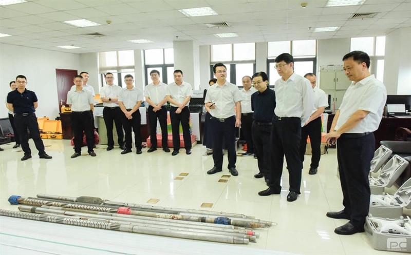 徐志文在物探院调研时强调：打造“金刚钻”，，，，，服务“大产业”