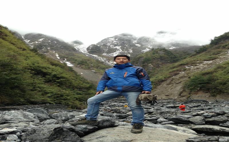 以实干践行初心使命 用奉献诠释责任担当 ——记集团优秀共产党员胡力