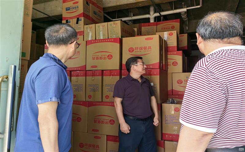 集团党委委员、职工董事、工会主席杜春茂带队到地矿物资公司开展防灾减灾和安全生产专项督导检查