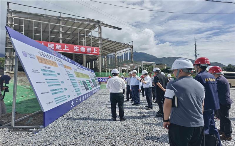 四川省人大常委会副主任彭琳到核西南院农产品骨干冷链物流基地建设项目进行防灾减灾安全专项检查