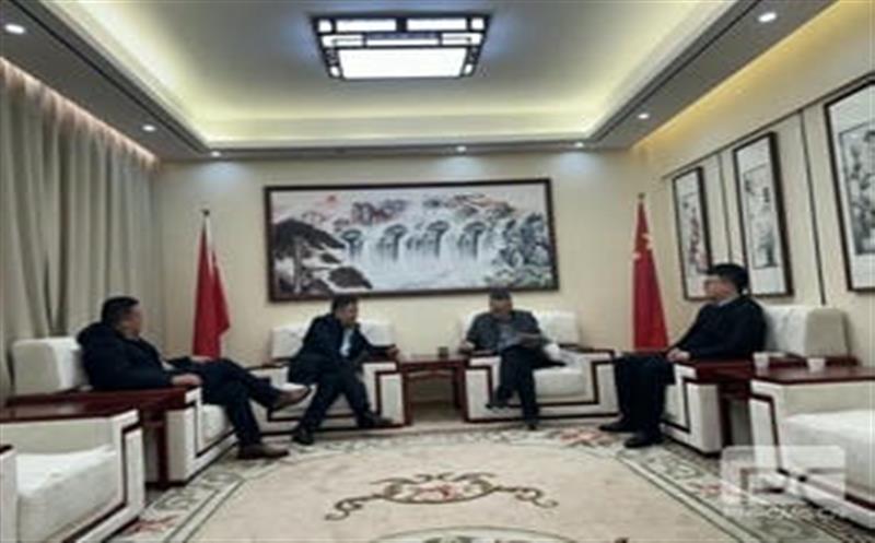 紧抓政策谋发展|华锋钻探赴乌鲁木齐综合调查中心调研座谈