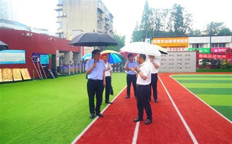 集团领导到地创光电（技工学校）调研