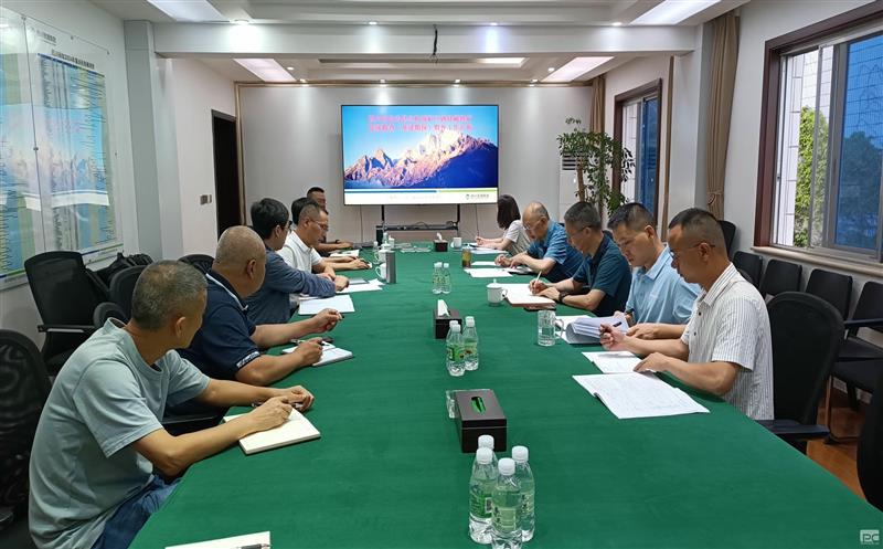 地勘院承担的红格南矿补充勘查项目提级勘查野外工作顺利通过验收